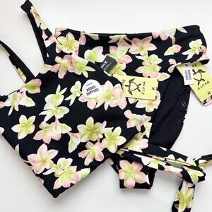 Hurley Carissa Moore 2 Piece Plumeria Tropical Floral Swimsuit NWT Size S